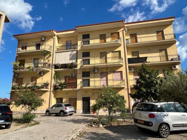 Appartamento in vendita a Calabria, Reggio Calabria