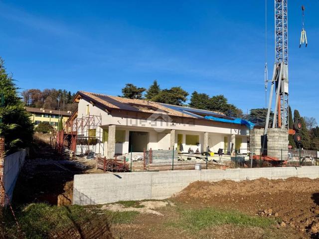 Appartamento in vendita a Gazzoli, Costermano