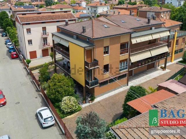 Appartamento in vendita a Buon Pastore-Sant'Agnese-San Damaso, Modena