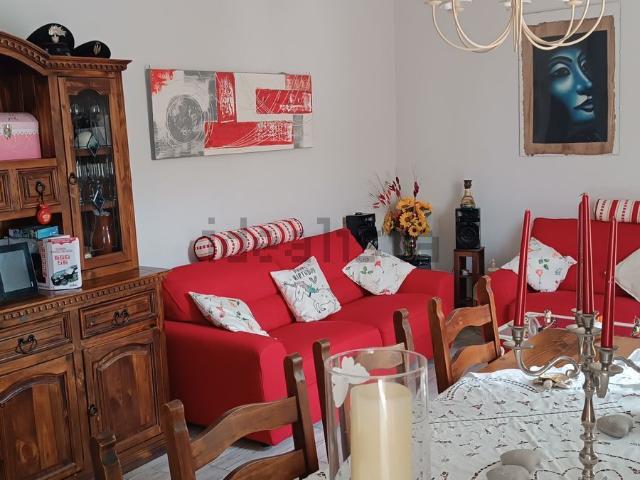 Appartamento in vendita a Collesalvetti, Toscana