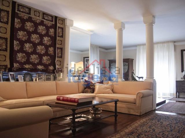 Attico in vendita a Puglia, Barletta-andria-trani