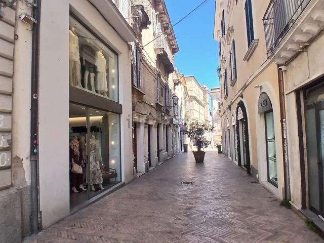 Appartamento in vendita a Centro Storico, Vasto