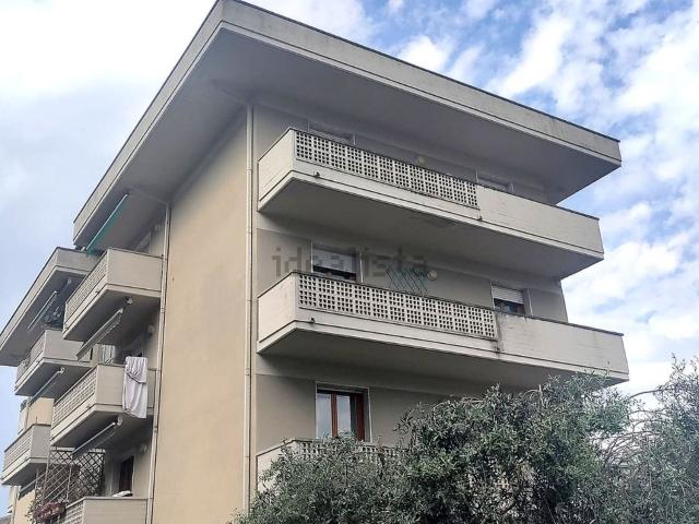 Appartamento in vendita a Sant'Antonio, Carrara