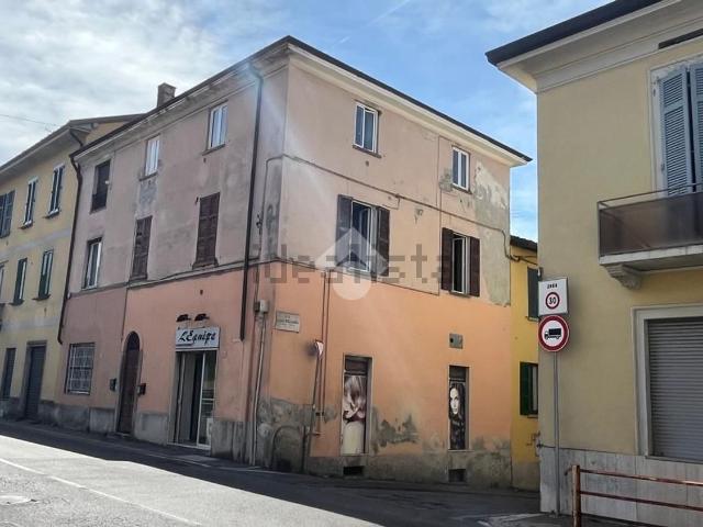 Appartamento in vendita a Trecallo, Como
