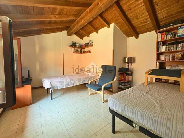 Appartamento in vendita a Parona, Lombardia