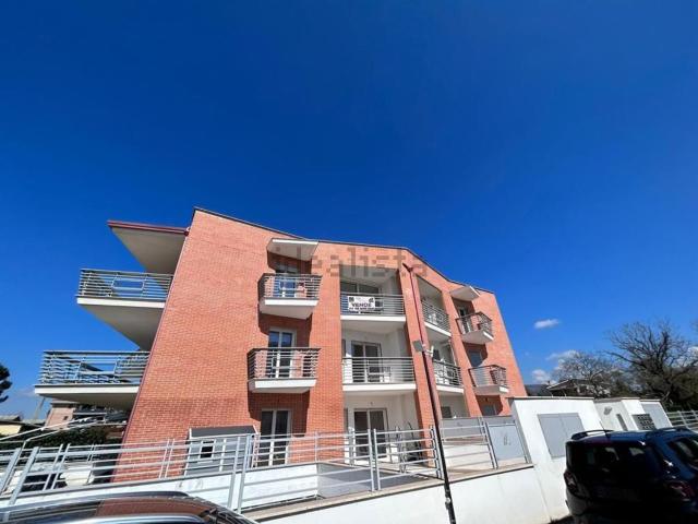 Appartamento in vendita a Villaggio Rinascita, Roma Capitale