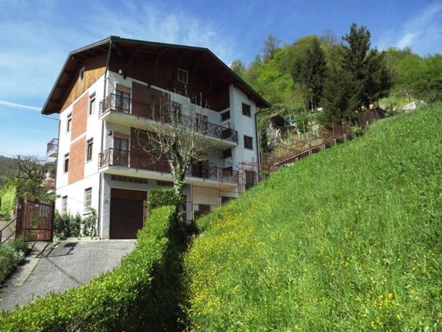 Appartamento in vendita a Comunità Montana della Valle Brembana, Val Brembilla