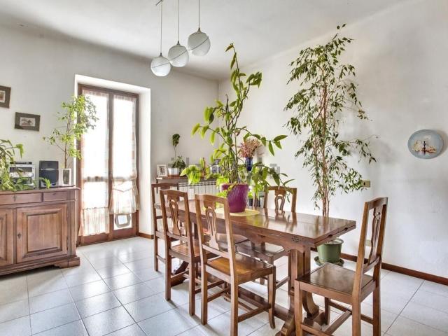 Appartamento in vendita a Scirello, Luvinate