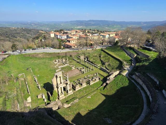 Appartamento in vendita a Volterra, Pisa