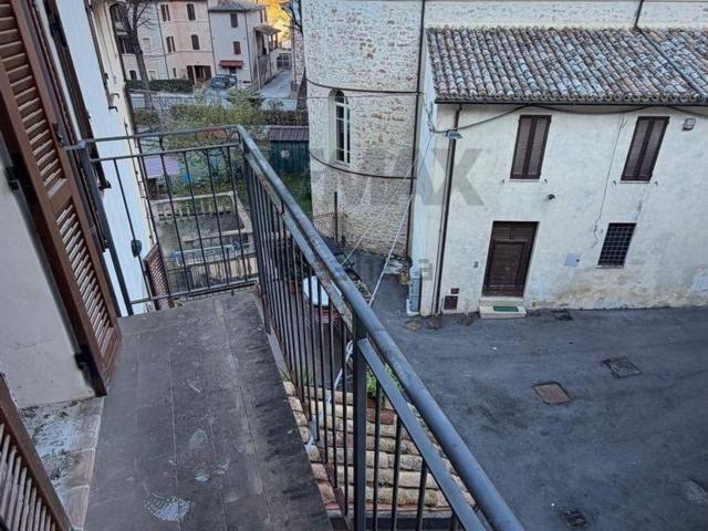 Appartamento in vendita a Foligno, Umbria
