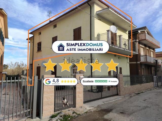 Appartamento in vendita a Giulianova, Abruzzo