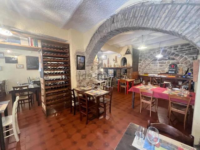 Appartamento in vendita a Assisi, Umbria