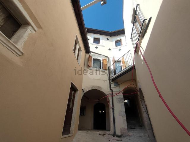 Appartamento in vendita a San Pio Delle Camere, Abruzzo
