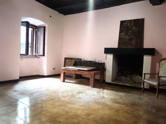 Appartamento in vendita a Ronciglione, Lazio