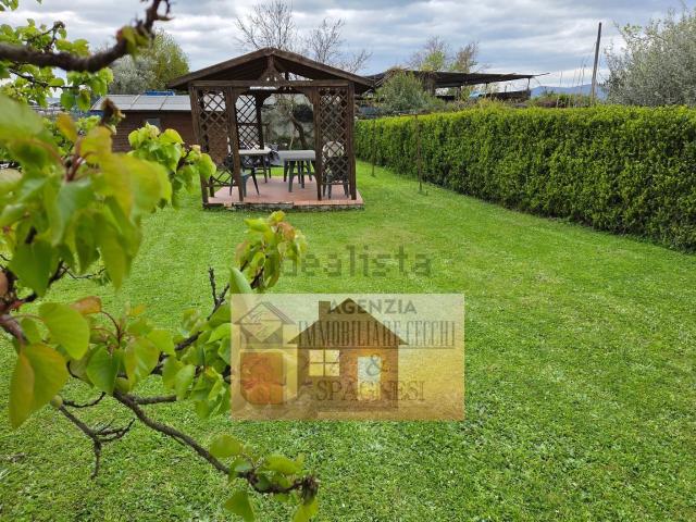 Appartamento in vendita a La Villa, Campi Bisenzio