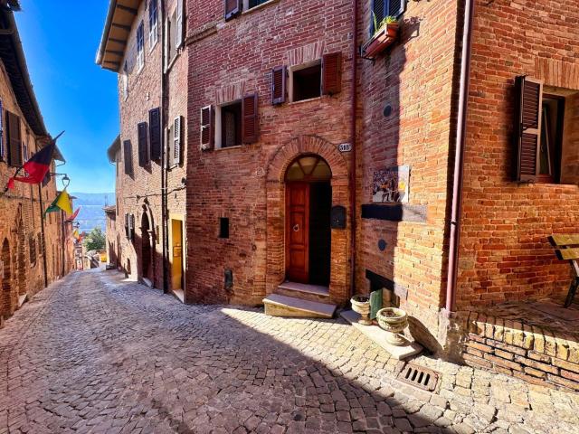 Appartamento in vendita a Morelli, Marche