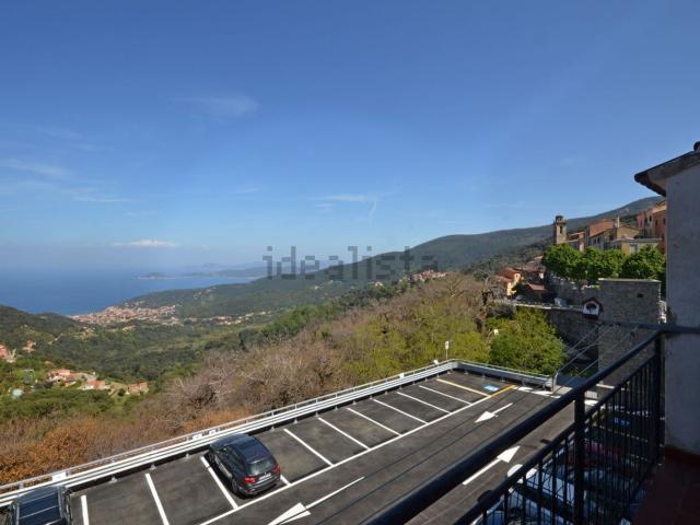 Appartamento in vendita a Marciana, Toscana