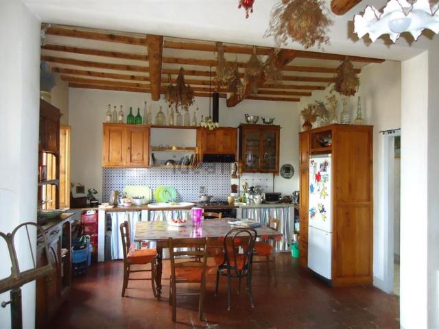 Appartamento in vendita a Gambassi Terme, Firenze