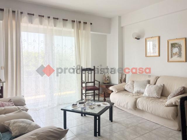 Appartamento in vendita a Venetico, Messina