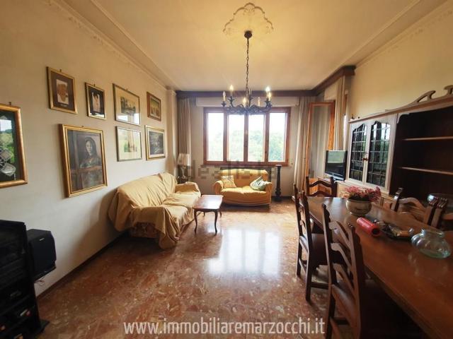 Appartamento in vendita a Siena, Toscana