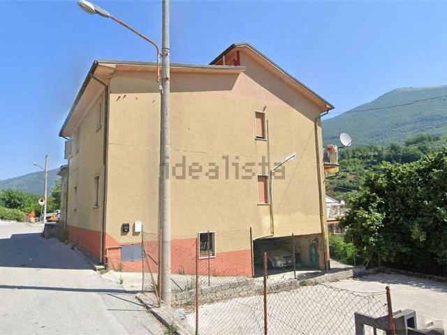 Appartamento in vendita a Civitella Roveto, Abruzzo