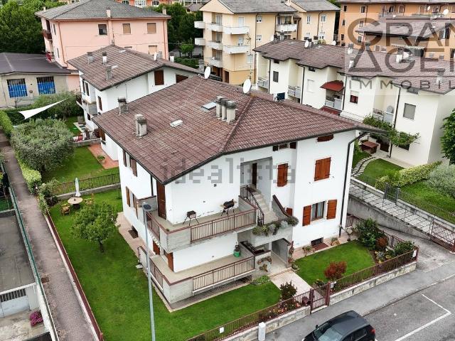 Appartamento in vendita a Grezzana, Veneto