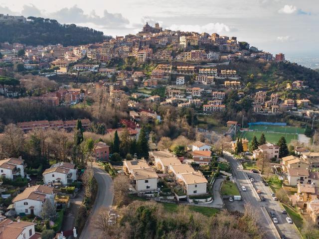 Appartamento in vendita a Monte Compatri, Roma Capitale