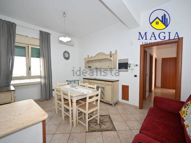 Appartamento in vendita a Porto d'Ascoli centro, Marche