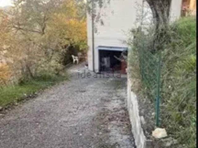 Appartamento in vendita a Pietralunga, Umbria
