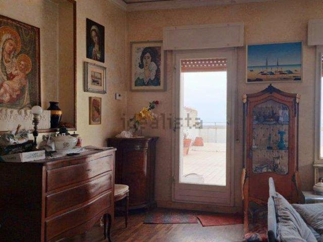 Attico in vendita a Borgo Rodi, Ancona