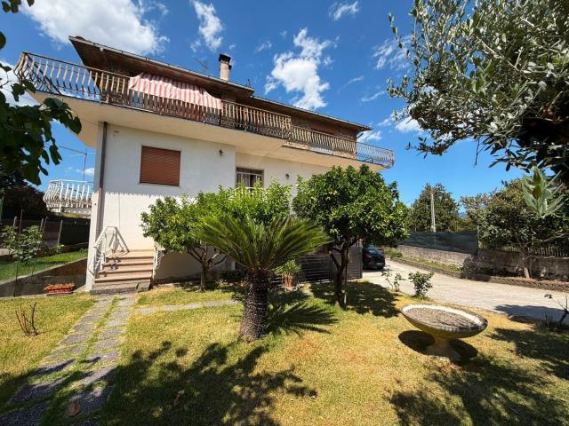 Appartamento in vendita a Cassino, Lazio
