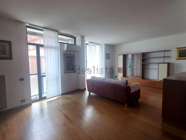 Appartamento in vendita a Pilastroni, Bassano Del Grappa