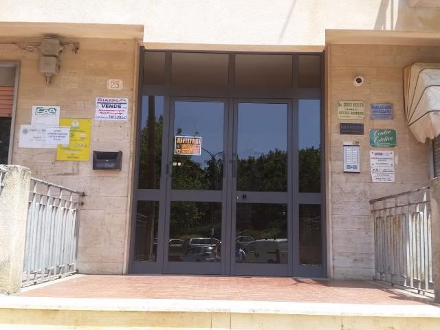 Appartamento in vendita a Castellina, Piazza