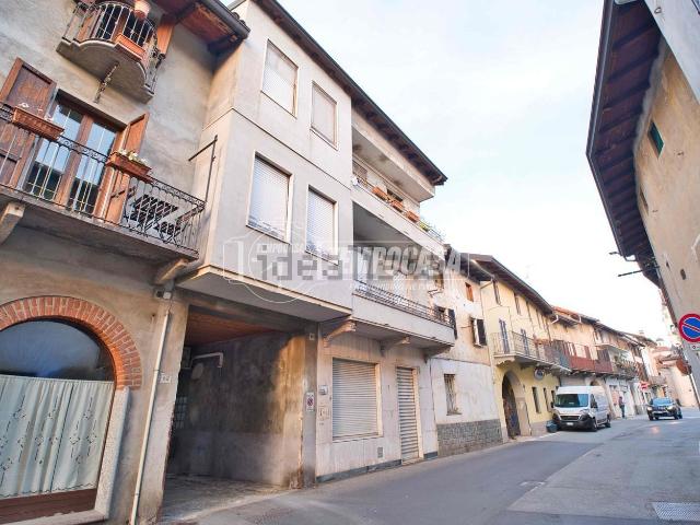 Appartamento in vendita a Cameri, Novara