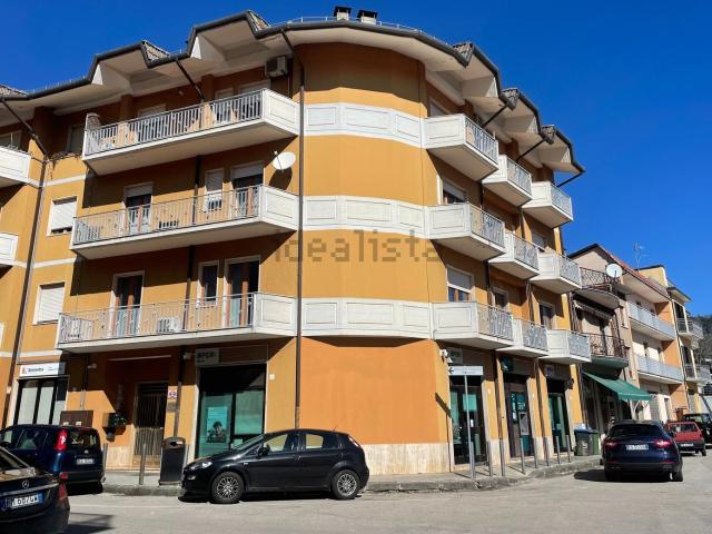 Appartamento in vendita a Montella, Campania