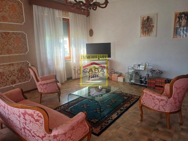 Appartamento in vendita a San Frediano a Settimo, Cascina