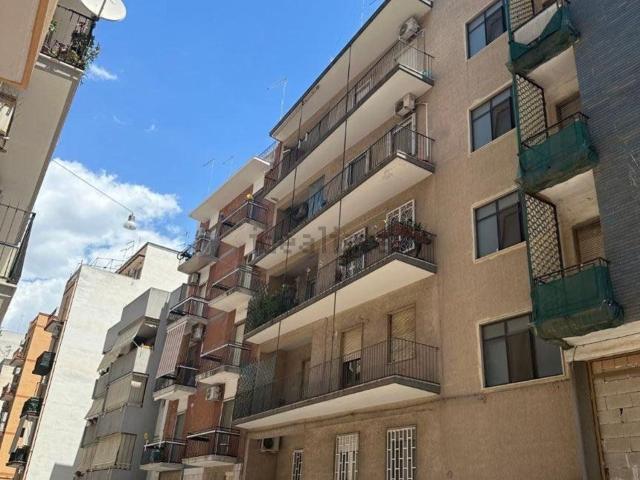Appartamento in vendita a Taranto