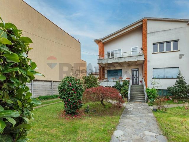 Appartamento in vendita a Lonate Pozzolo, Lombardia