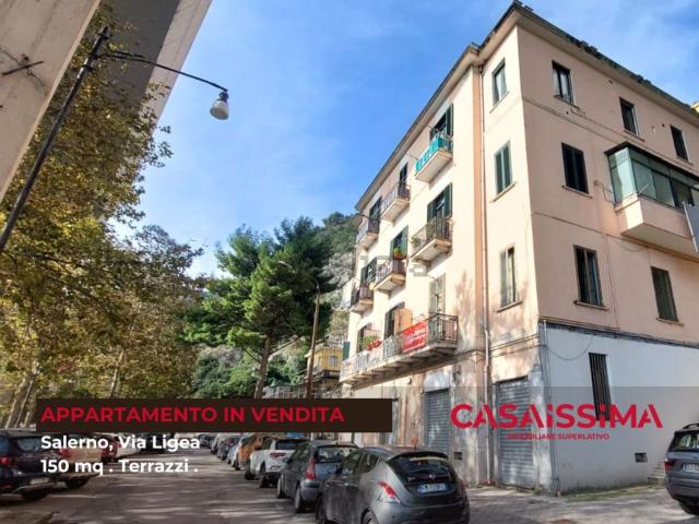 Appartamento in vendita a Salerno, Campania