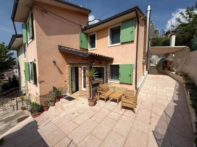 Appartamento in vendita a Gambellara, Veneto