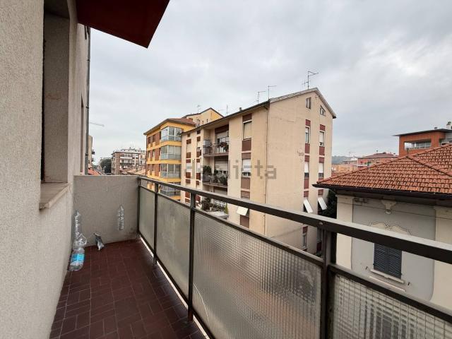 Appartamento in vendita a Centro Storico, Marche