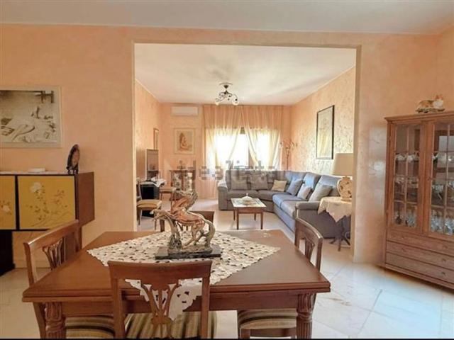 Appartamento in vendita a Montagnola, Roma