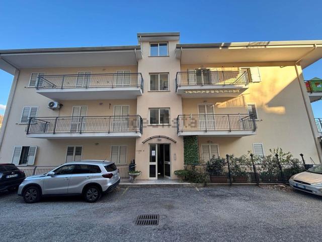 Appartamento in vendita a Calabria, Cosenza