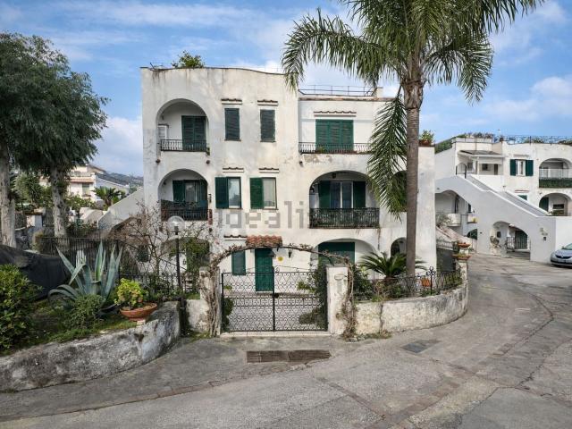 Appartamento in vendita a Piripissa, Ischia
