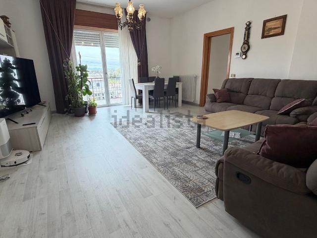 Appartamento in vendita a Filago, Lombardia