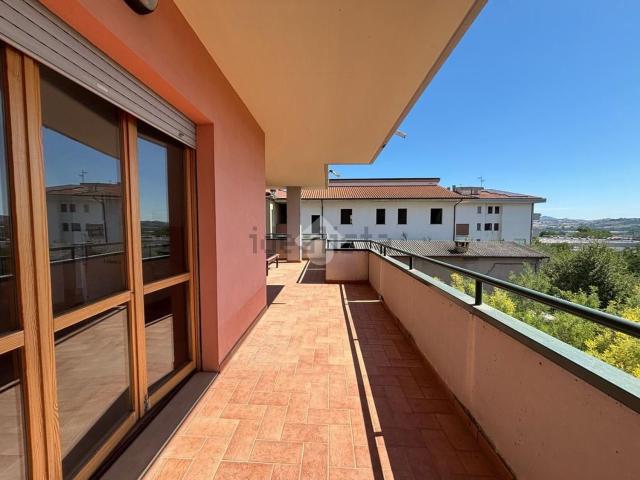 Appartamento in vendita a Castelnuovo Vomano, Castellalto