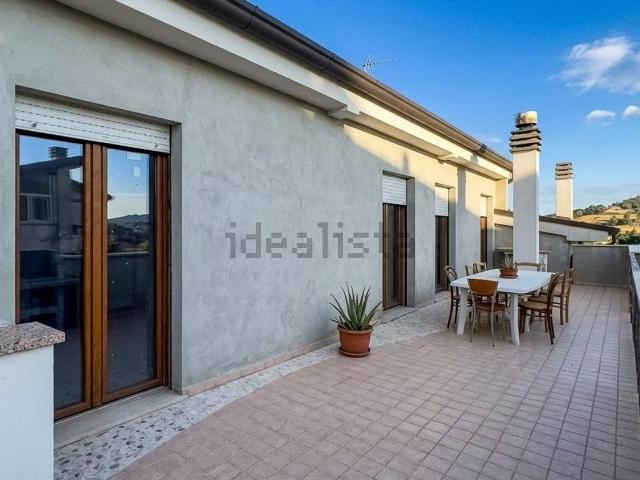 Appartamento in vendita a Salvano, Porto San Giorgio