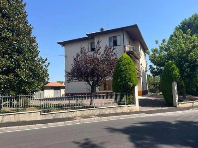 Appartamento in vendita a Grottaccia, Cingoli