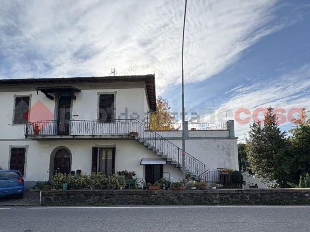 Appartamento in vendita a Unione dei comuni Media Valle del Serchio, Fornoli