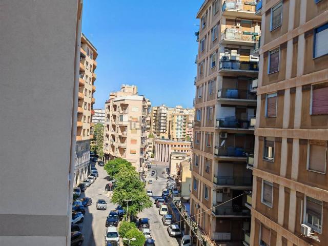 Appartamento in vendita a Ragazzi del '99, Agrigento